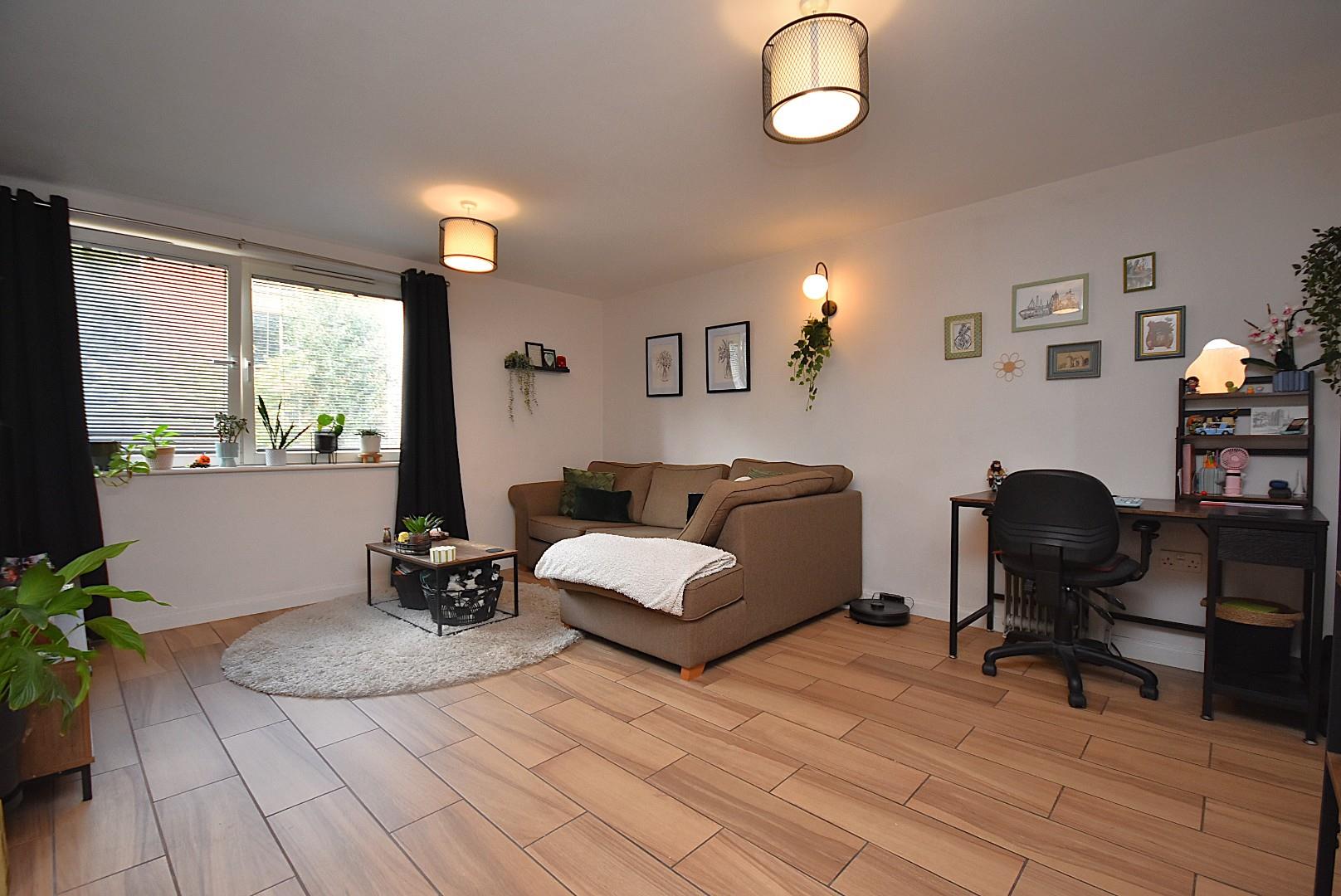 53 Dubrovnik House, Hansen Court, Heol Glan Rheidol, Cardiff, CF10 5NX